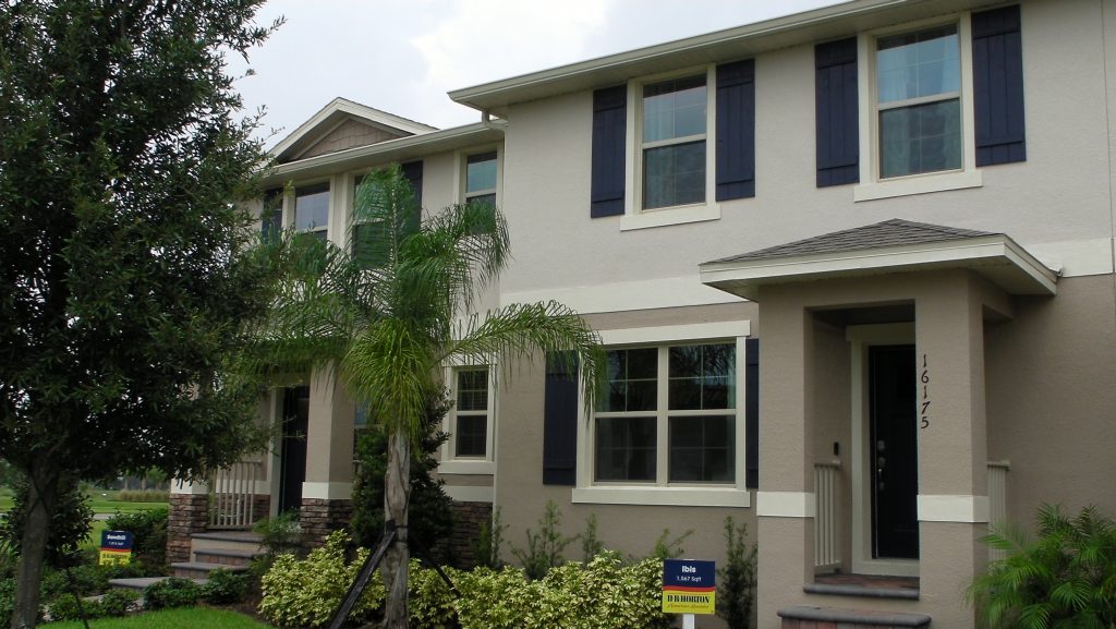Townhomes For Sale In Waterleigh. Winter Garden Florida. Home vs Townhome.